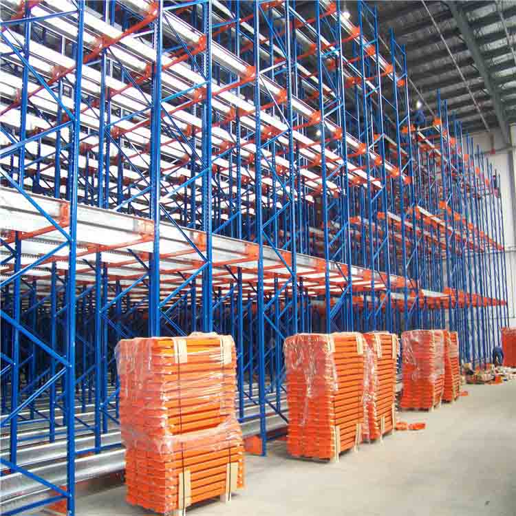 �}��}����